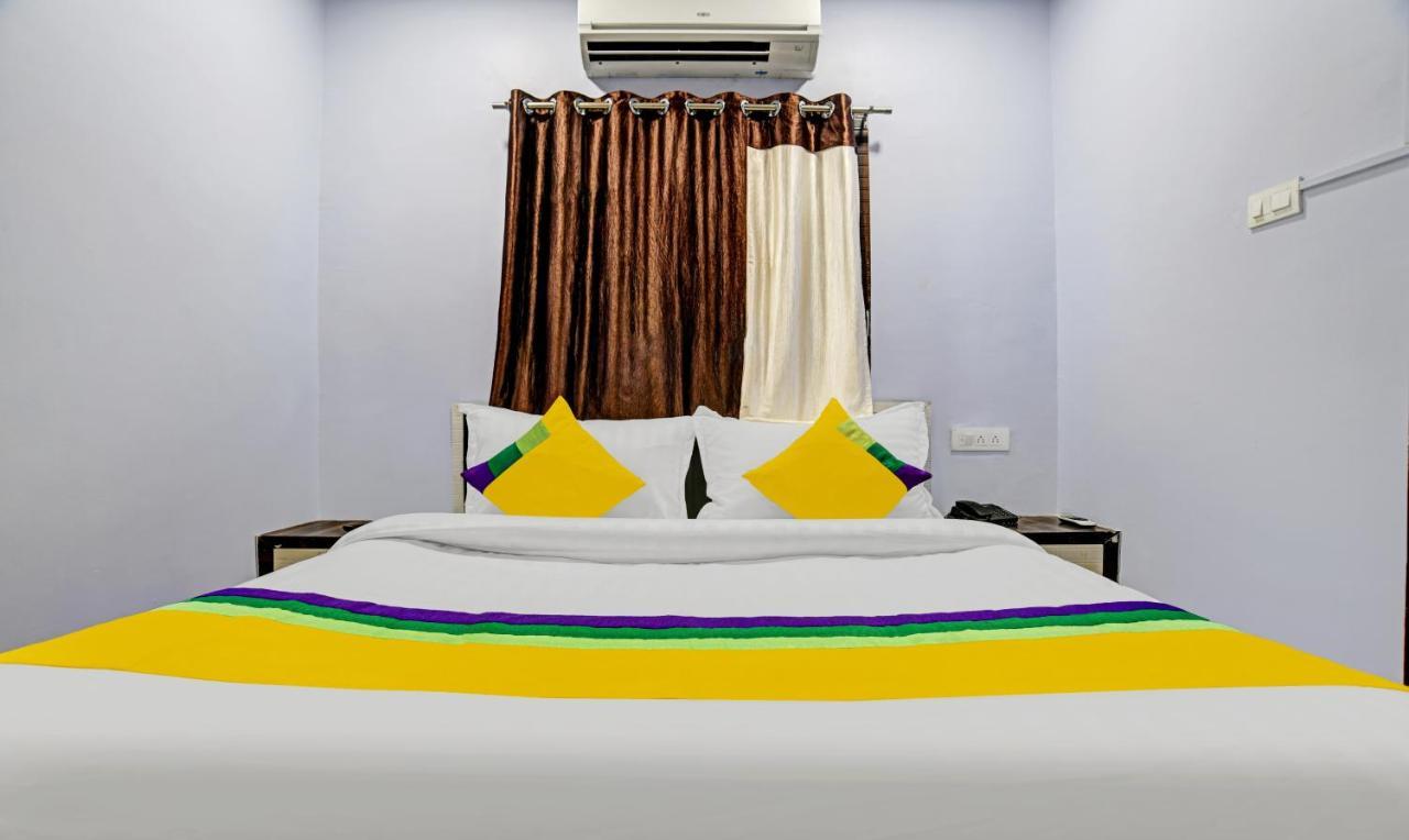 Itsy By Treebo - Utsav Inn Indore Exterior photo